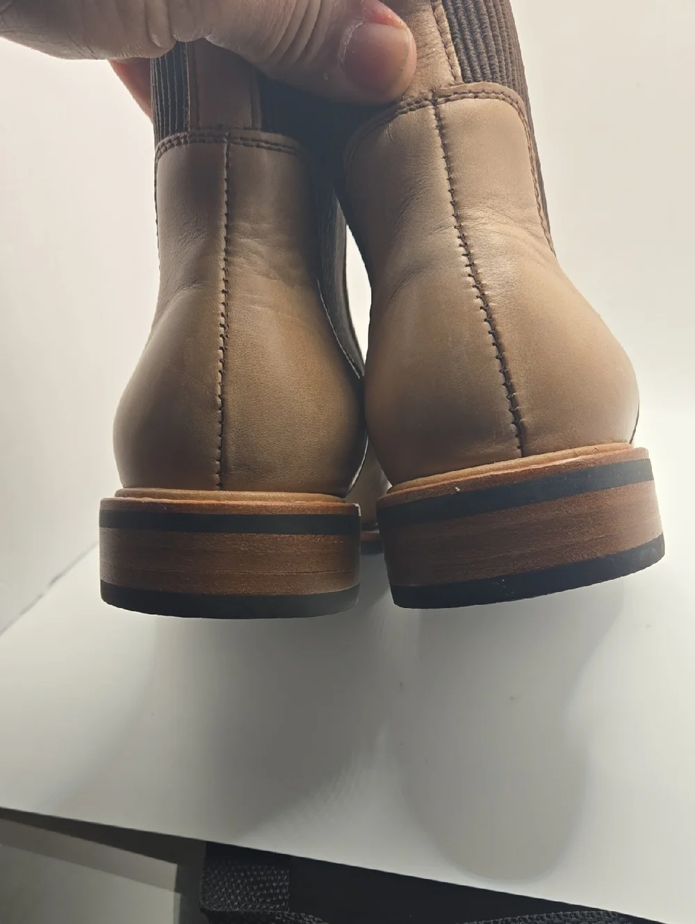 Nisolo Carmen Chelsea Ankle Boot Sz 6.5 Almond Tan Euro Boho Farmhouse